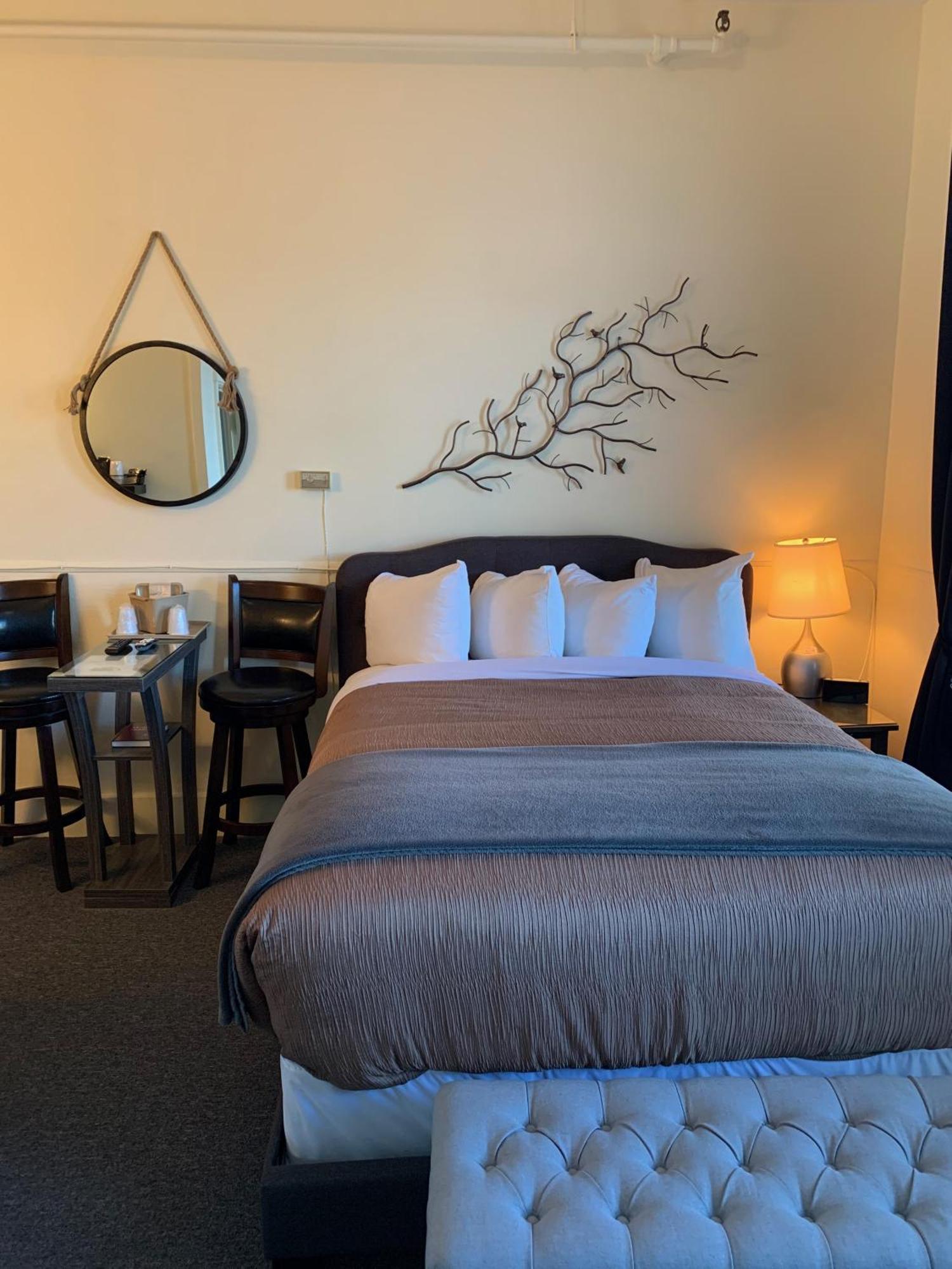 Kennedy House Hotell St. Andrews By The Sea Rum bild